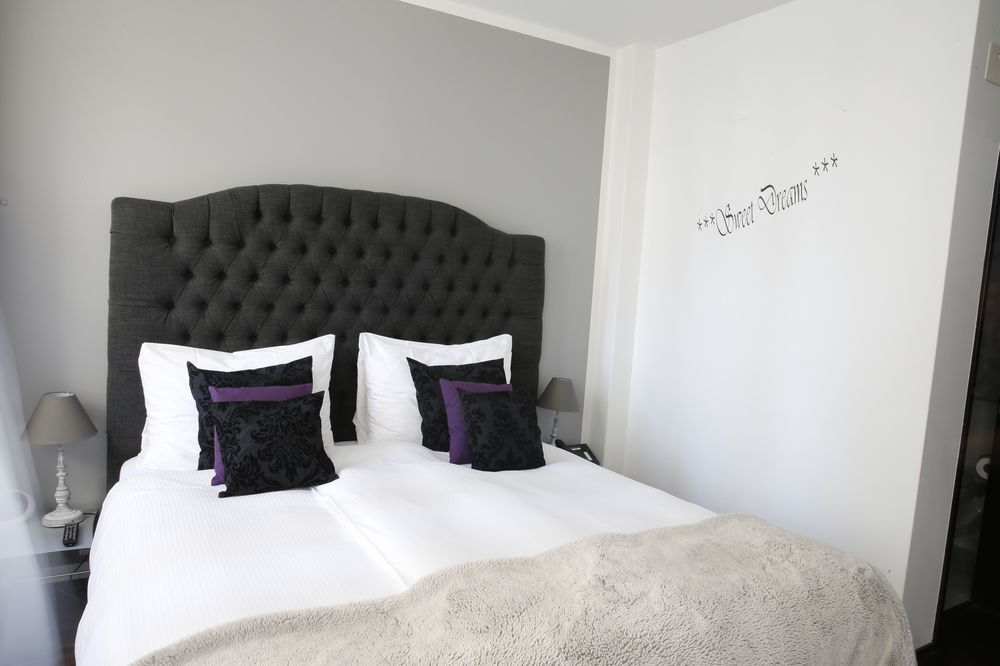 Boutique Hotel Weisses Kreuz - Adult Only Hotel Lucerne Ngoại thất bức ảnh